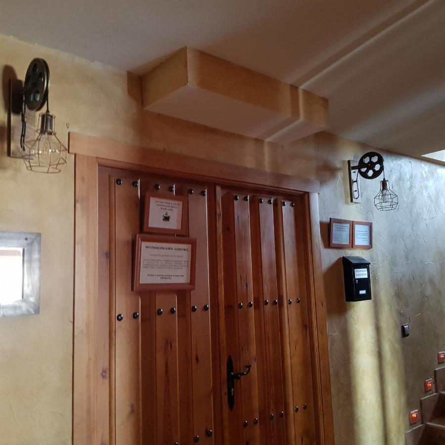 Puerta Al Duraton Bed & Breakfast Sebúlcor Екстериор снимка