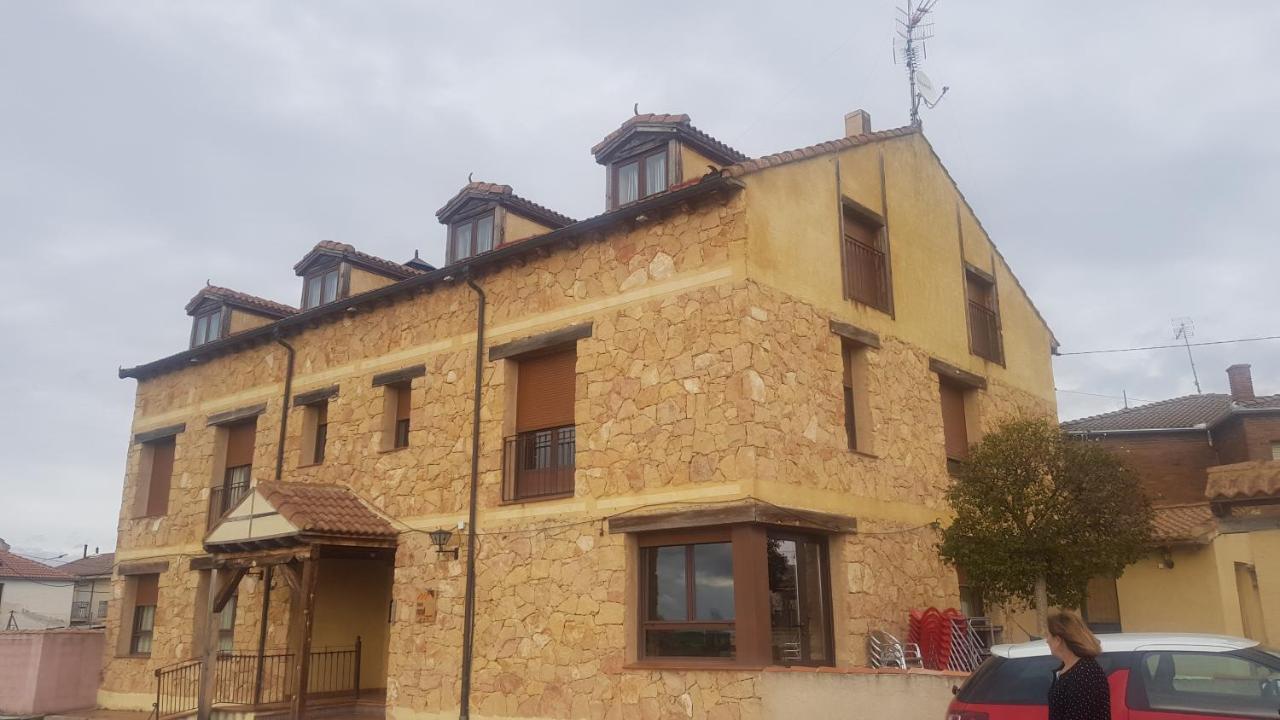 Puerta Al Duraton Bed & Breakfast Sebúlcor Екстериор снимка